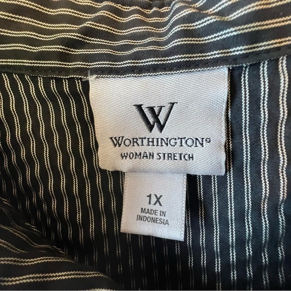 Worthington Sleeveless Belted Top Belted. Black White Striped size:1X Stretch - Picture 9 of 11